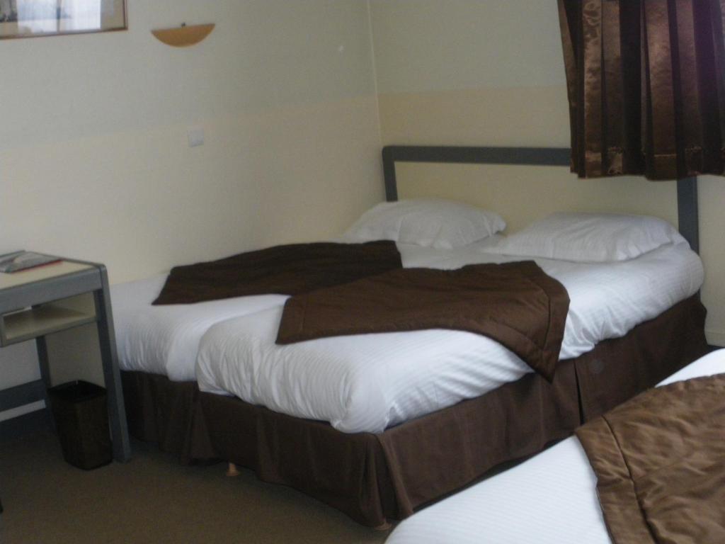 Hotel Continental Vierzon Cameră foto